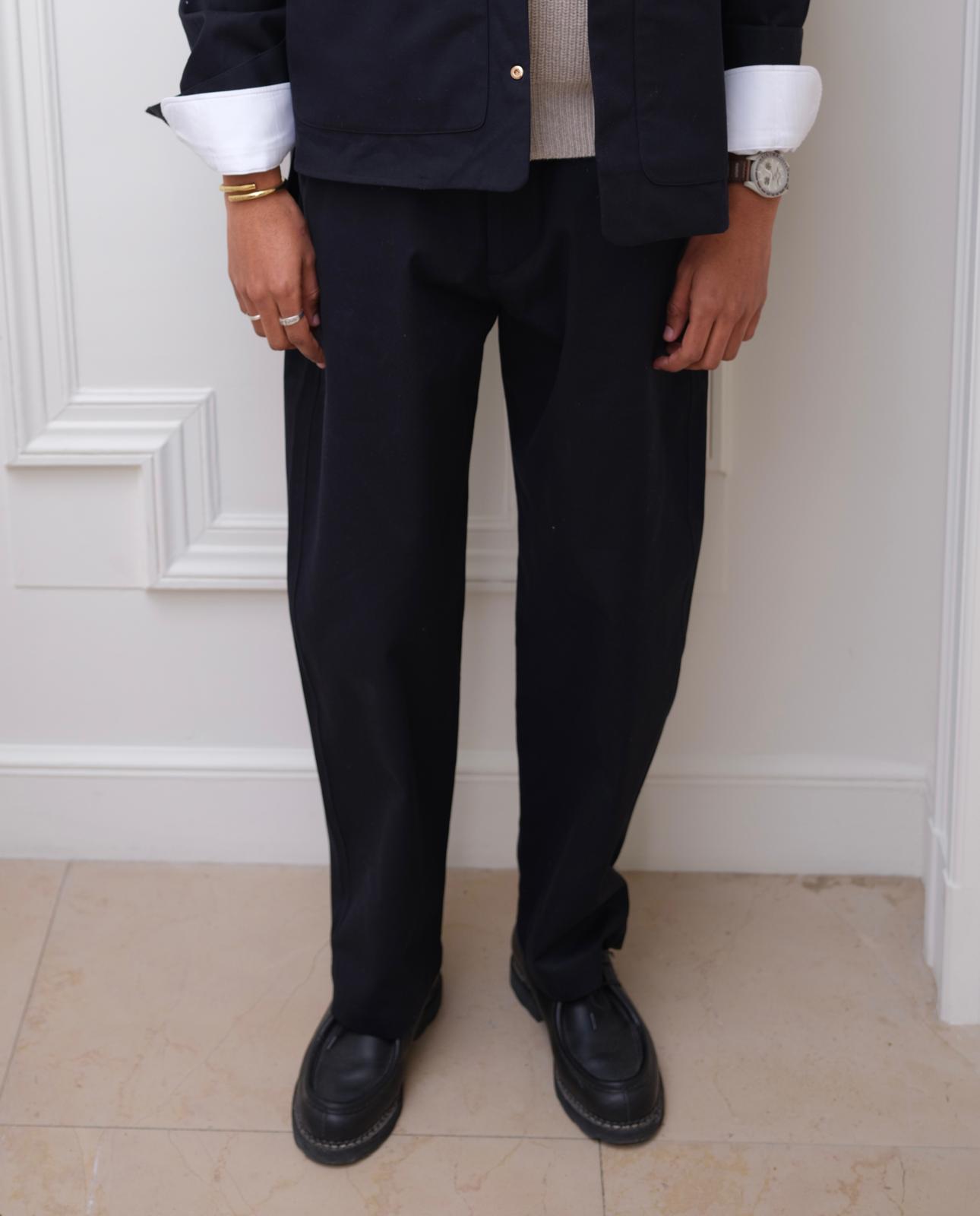 Pantalon homme coupe large bleu marine en gabardine de coton